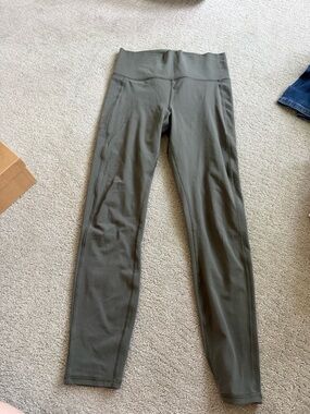 Vuori Olive Active High-Rise Leggings